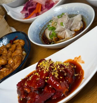 Lao Sze Chuan 2